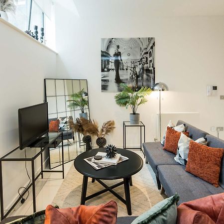 Al Central-Soho-Chinatown-Coventgarden-Cozy-Onebed Apartman London Kültér fotó