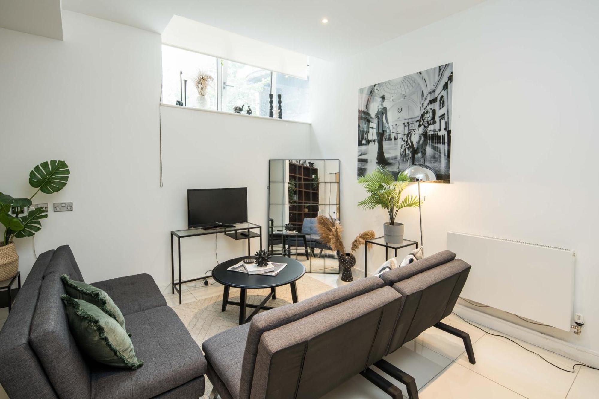Al Central-Soho-Chinatown-Coventgarden-Cozy-Onebed Apartman London Kültér fotó