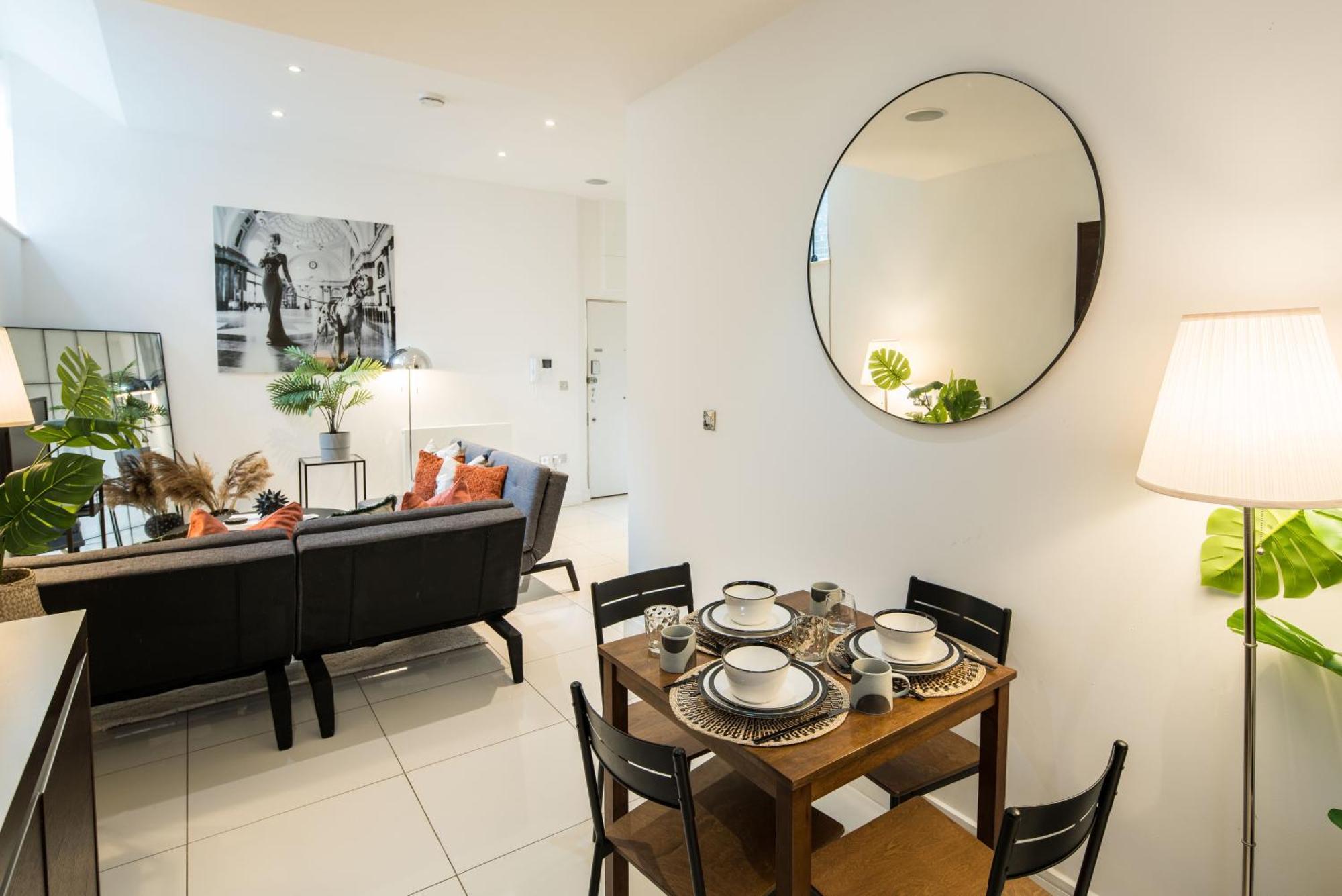 Al Central-Soho-Chinatown-Coventgarden-Cozy-Onebed Apartman London Kültér fotó